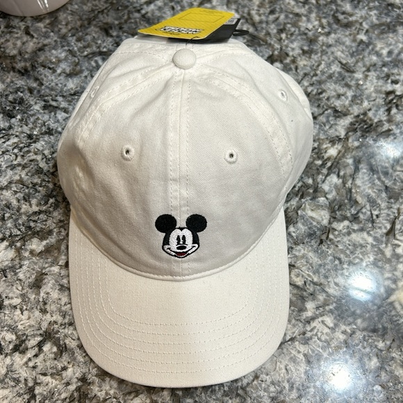 Disney x Forever 21 Mickey Mouse Hat - Picture 3 of 4